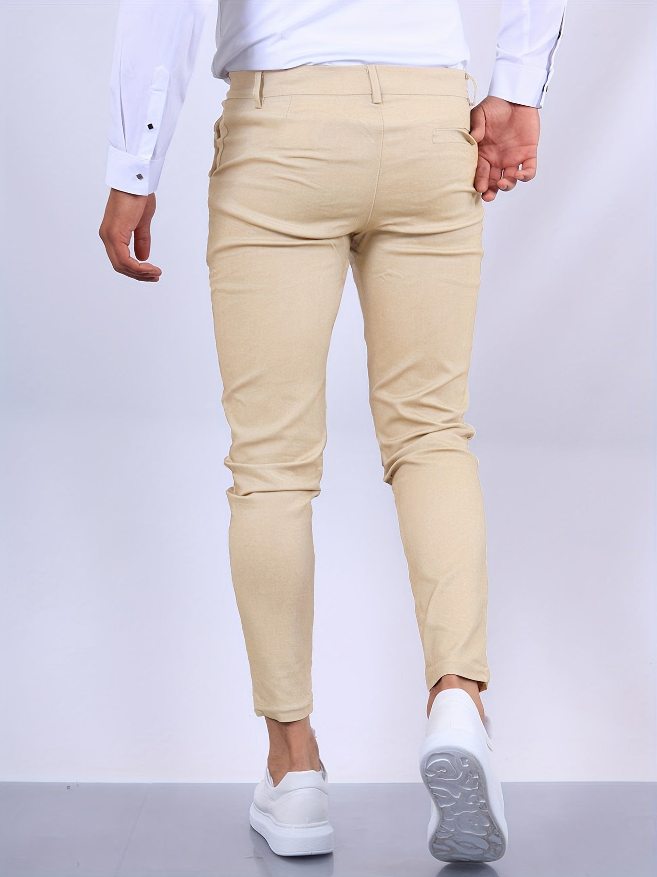 Slim-Fit Men’s Trousers | Modern Stretch Comfort