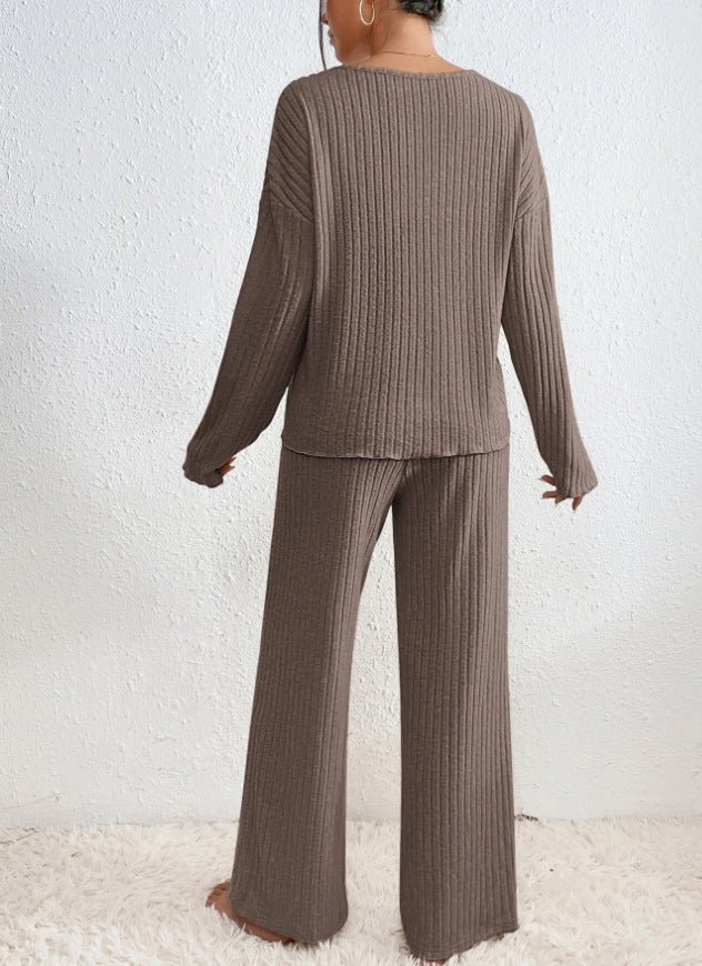 Two-Piece Ribbed Lounge Set | Comfortable & Stylish Women’s Loungewear | Clara