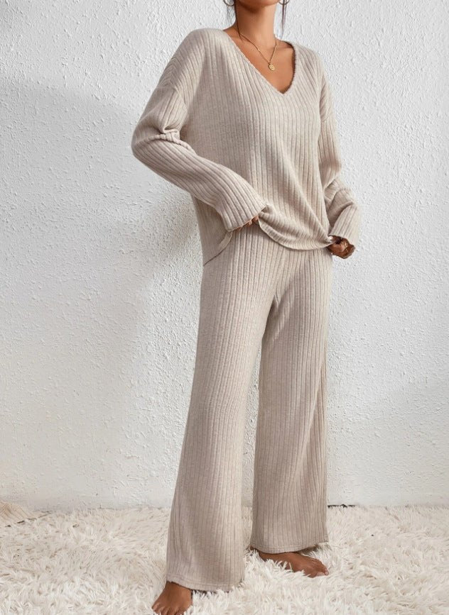 Two-Piece Ribbed Lounge Set | Comfortable & Stylish Women’s Loungewear | Clara