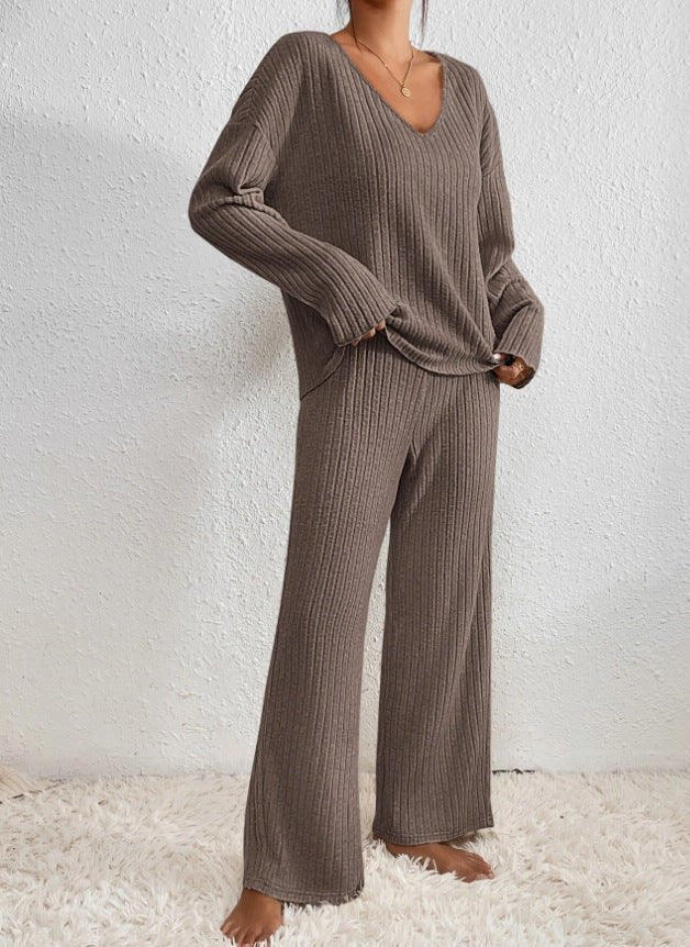 Two-Piece Ribbed Lounge Set | Comfortable & Stylish Women’s Loungewear | Clara