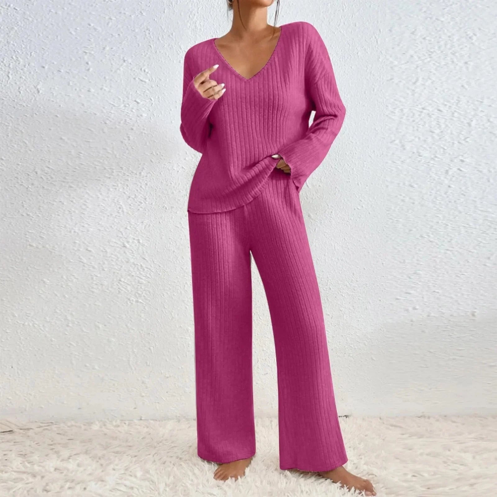 Two-Piece Ribbed Lounge Set | Comfortable & Stylish Women’s Loungewear | Clara